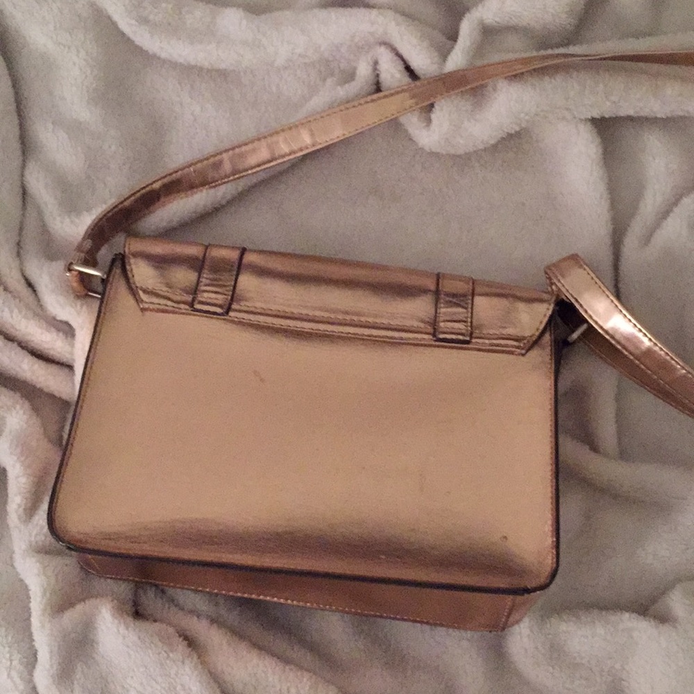 Purse - Picture 2 of 3
